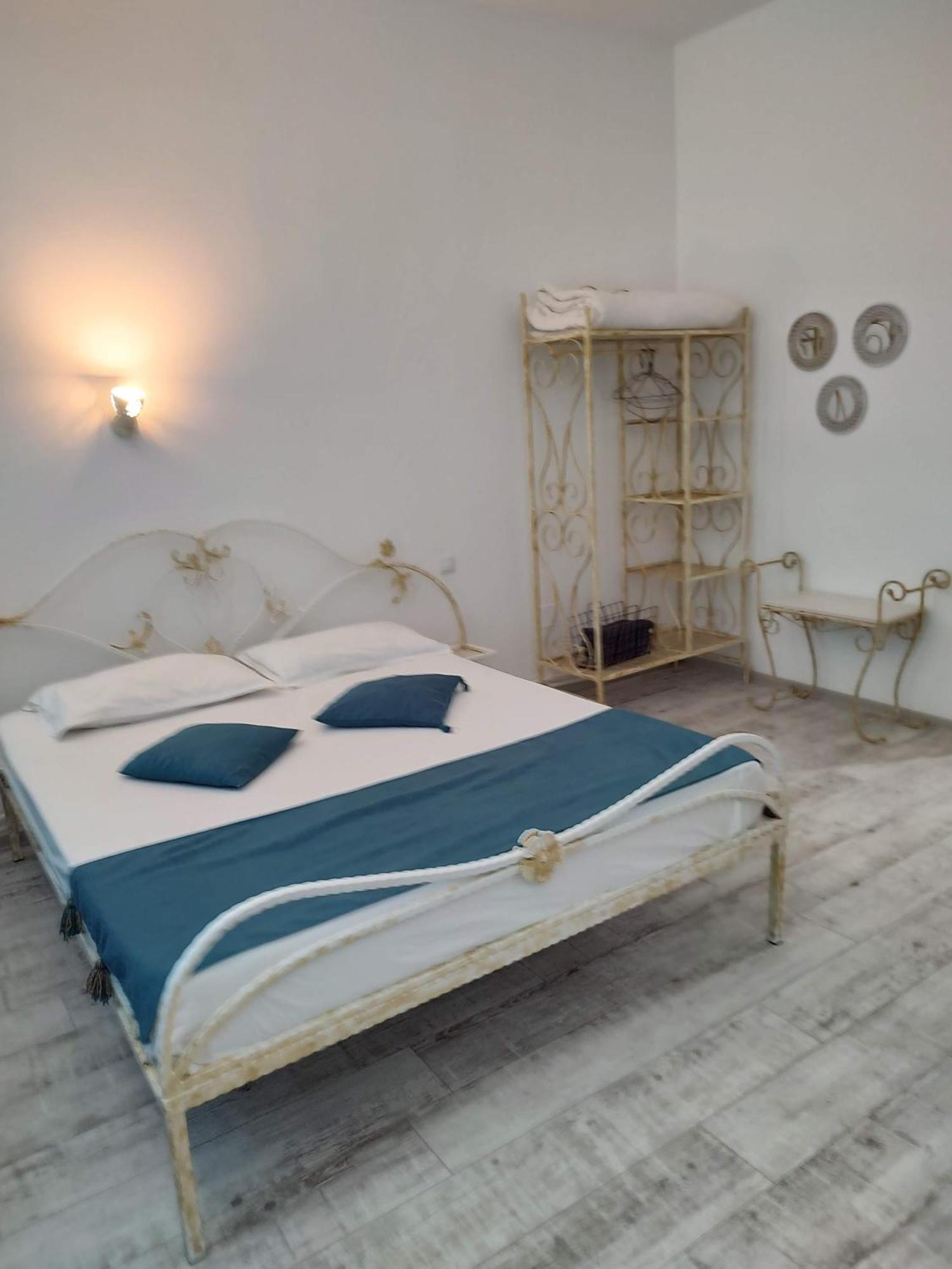 Bed and Breakfast Puzzle Magic Piteşti Exteriér fotografie